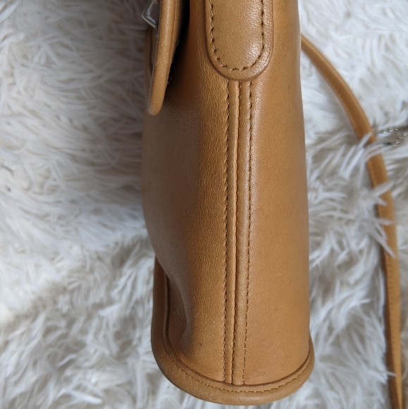 COACH VINTAGE LEATHER BAG - Picture 8 of 10